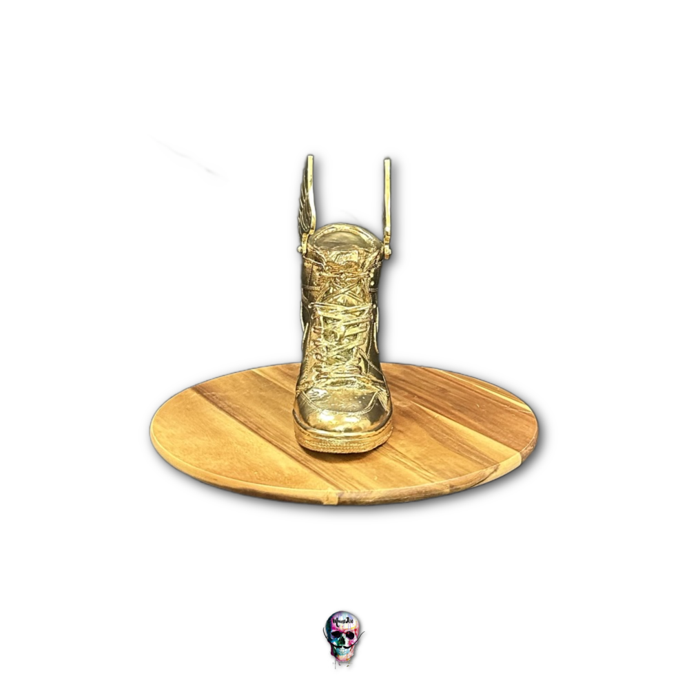 Escultura Air Jordan Dorado