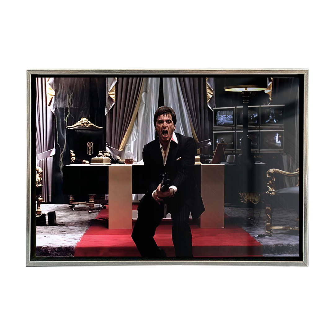 Tony Montana Disparando Mediano
