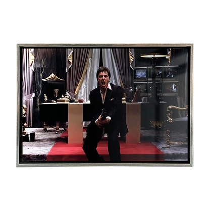 Tony Montana Disparando Mediano
