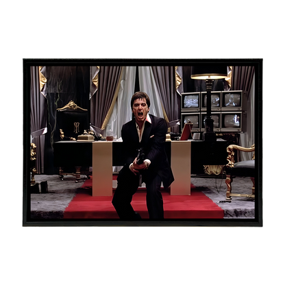 Tony Montana Disparando Mediano
