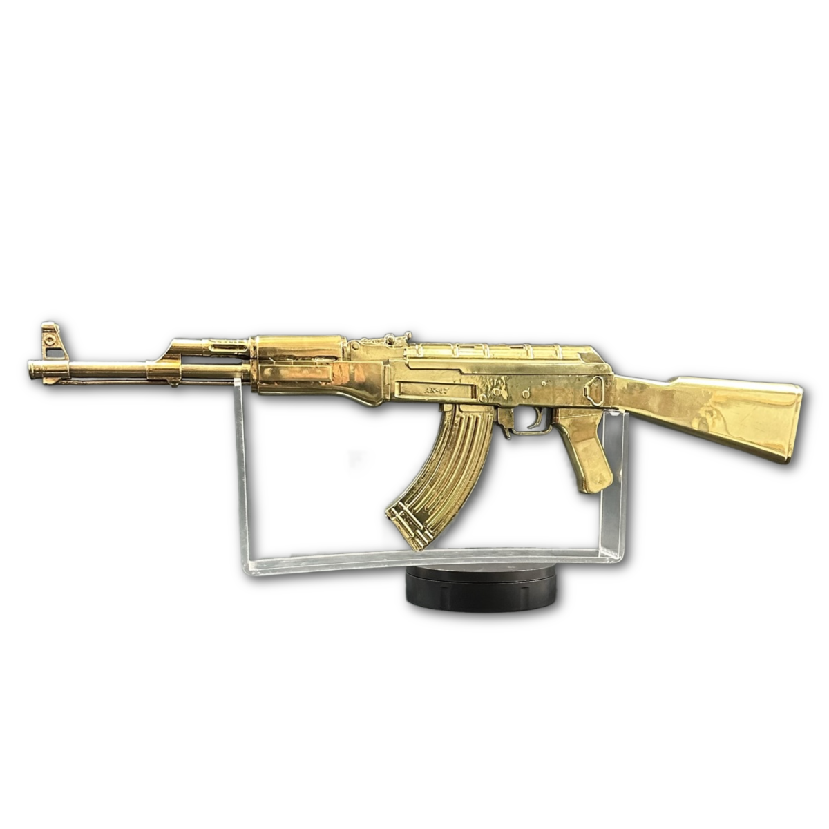 Escultura Rifle AK-47 Metalizado
