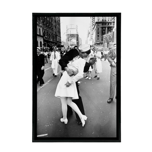 El beso después de la guerra